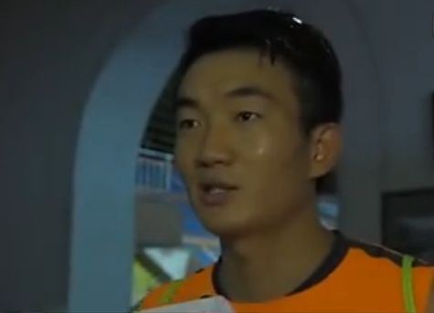 巴迪亚西勒解围失误！